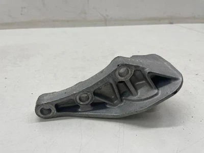VW GOLF I Cabriolet 155 Autres Pièces du Compartiment Moteur 5QE199308 22206300 - Photo 1/2