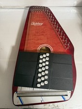 Oscar Schmidt OS21CQTR Classic 21-Chord Autoharp, Quilted Transparent Red