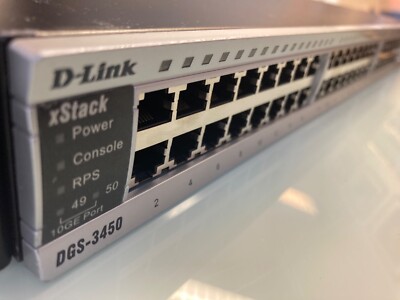 D-Link xStack DGS-3450 - Switch - 48 x 10/100/1000 + 4 x Shared SFP  