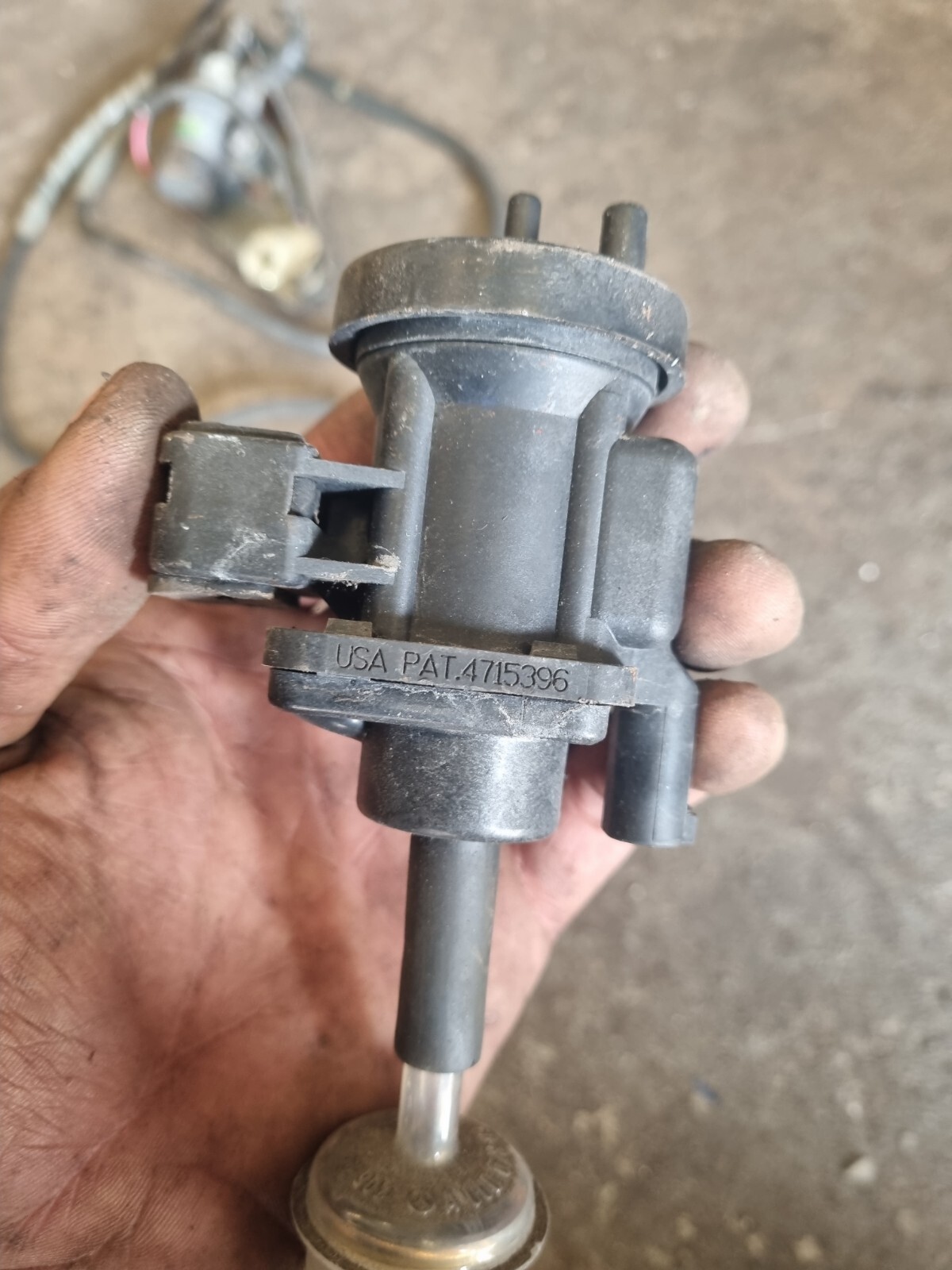 Mm1139 Mercedes-Benz Vacuum Press Valve 4715396 for sale online | eBay