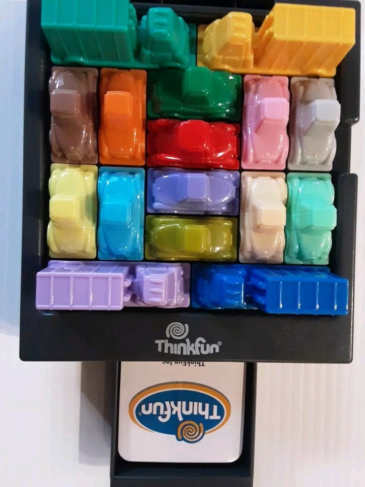 "Rush Hour Traffic Jam" Logic Game by Thinkfun 2010 Great Puzzle Game
