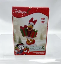 Ruz Disney Daisy Duck Presents Christmas Village Figure Decorative 2” Mini