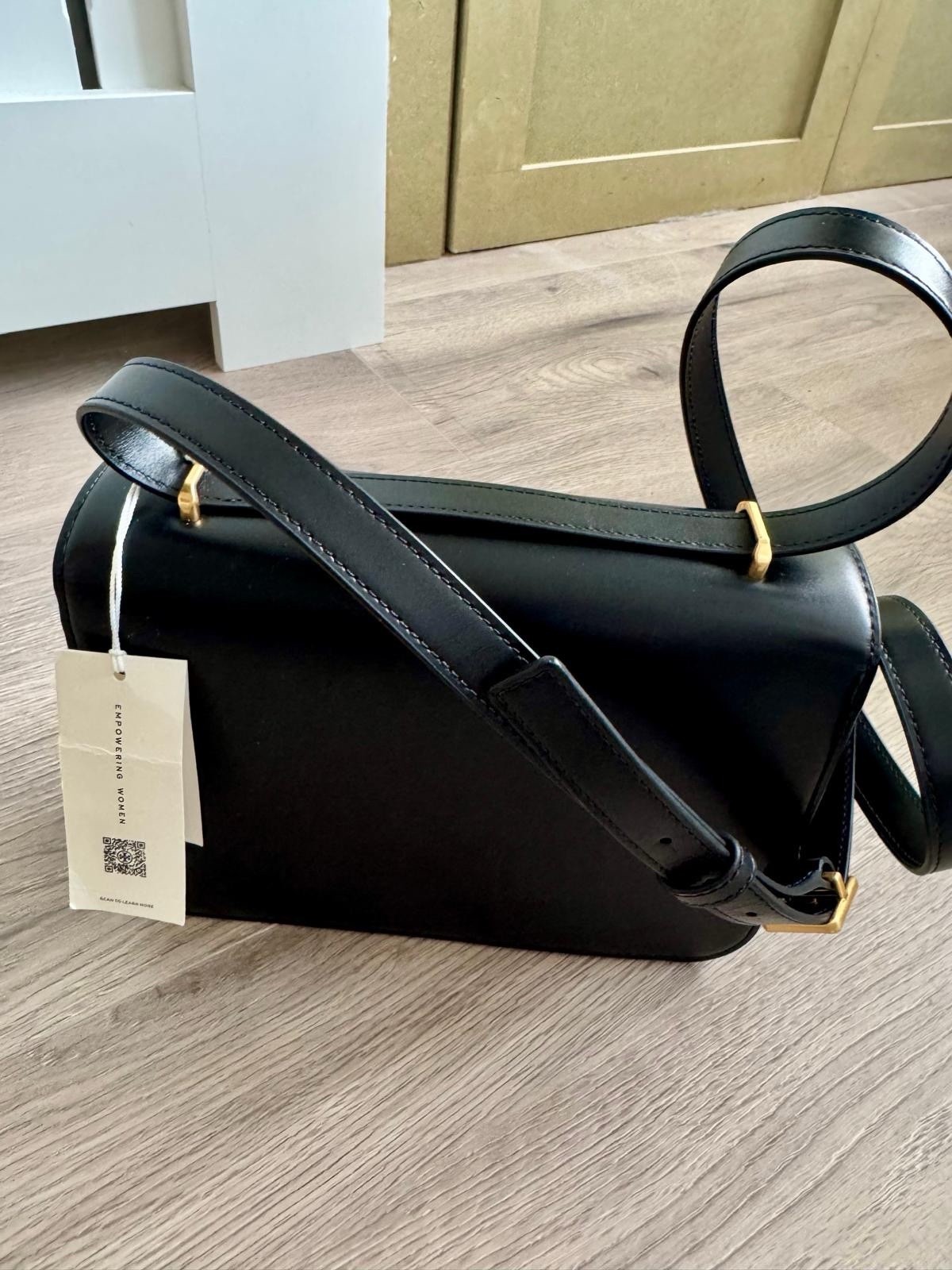 Luxury Tory Burch Black Leather Handbag - BNWT, RRP £790 image 8