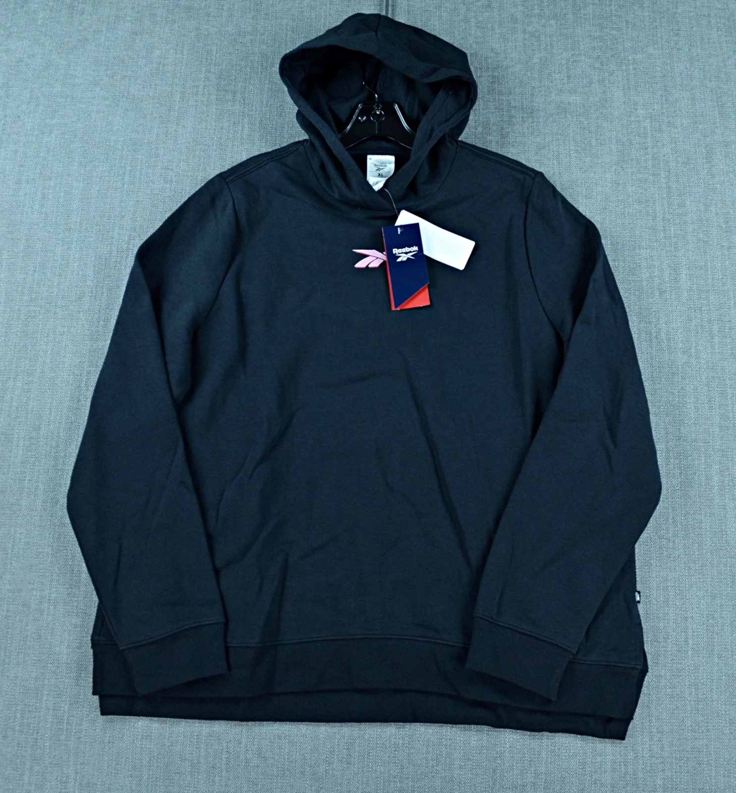 Reebok Hoodie Women's XL Black Sweatshirt Logo Doorbuster Training Pullover NWT