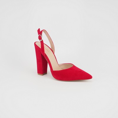 red block pumps
