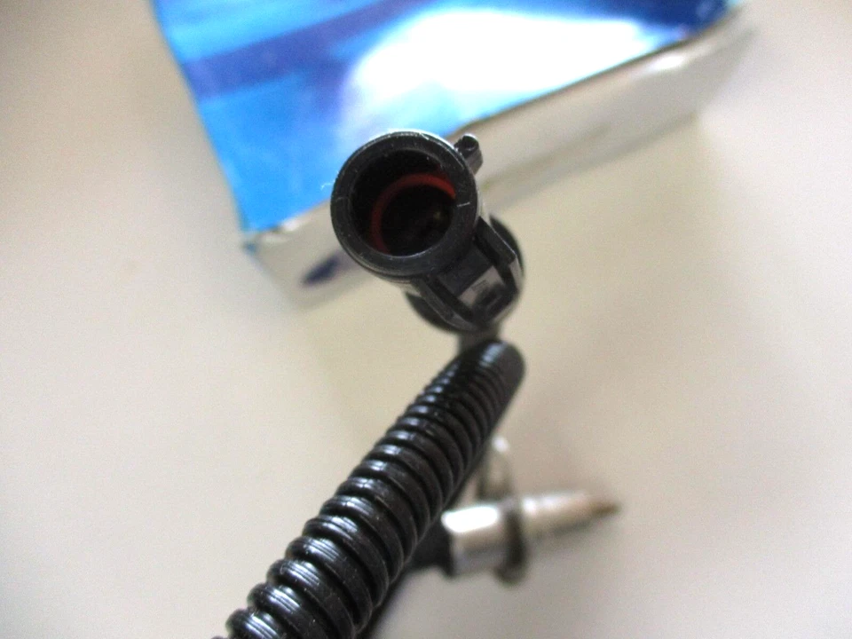 FORD 1997/2004 F150/EXPEDITION ABS WHEEL SPEED "SENSOR" LH FRONT FREE SHIPPING - Image 3 of 4