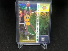 KAREEM ABDUL JABBAR 2019-20 DONRUSS OPTIC NEON GREEN HOLO WINNER STAYS #D 47/149