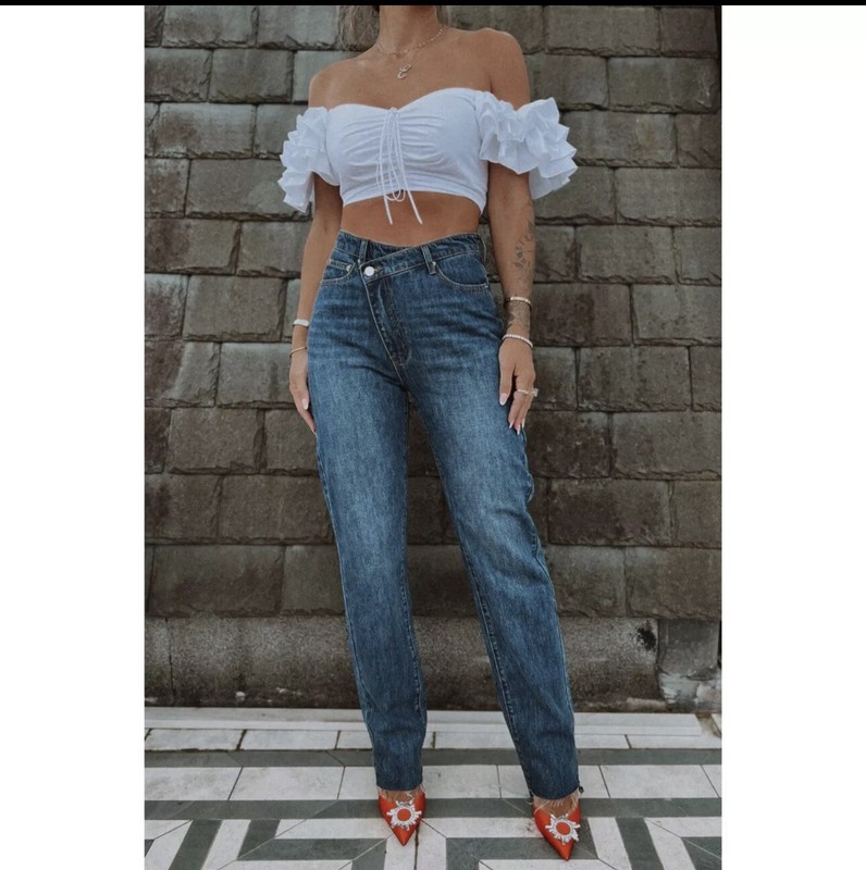 by Egreis Boutique Sawyer High Rise Straight Denim Dark Wash Jeans Size S