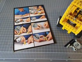 LEGO 8034 - TECHNIC: Universal Set (8034) - 100% Complete, Excellent Condition