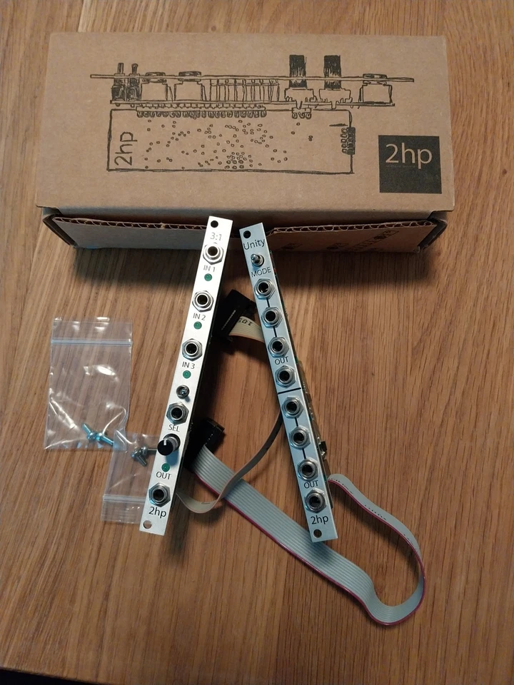 2HP Unity Eurorack Unity Mixer Modul + 2HP 3:1 Gate-Modul 