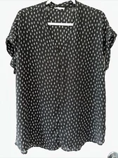Pleione Women's Large Short Sleeve Pullover Blouse Black/White Geometric
