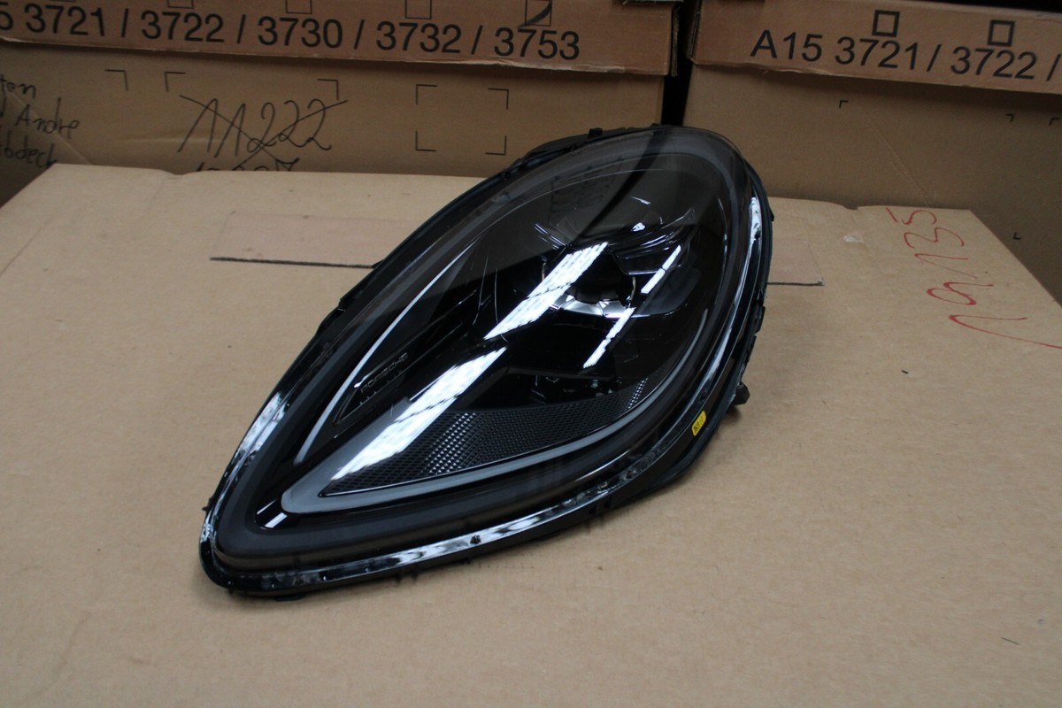 Original 95B FACELIFT Porsche Macan Scheinwerfer LED Links 