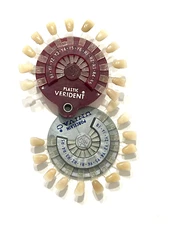 Verident Plastic Univac Porcelain Teeth Dentist Dental Shade Guide Display Used