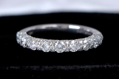 3.339 $ Vera Wang Love 14K Weißgold 3-seitig gepflasterter runder Diamant Ehering 6,5