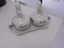 VINAGRE/ACEITE SET WITH HOLDER TRAY-WITH MARKING STAMP-VG+ CONDITION