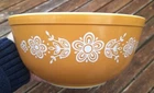 VINTAGE PYREX #403 2 1/2 QUART MIXING BOWL BUTTERFLY GOLD