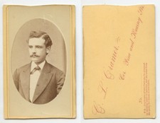 MAN W/ NICE SUIT + MUSTACHE, CDV STUDIO PORTRAIT BY CRAMER, GRAPHIC BACK