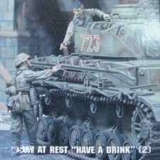 1/35 WWII German Tank Crew at Rest Resin 2 Figures “Have a Drink” NO TANK