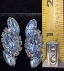 WEISS signed blue Rhinestone clip Earrings Vintage costume jewelry — photo 10