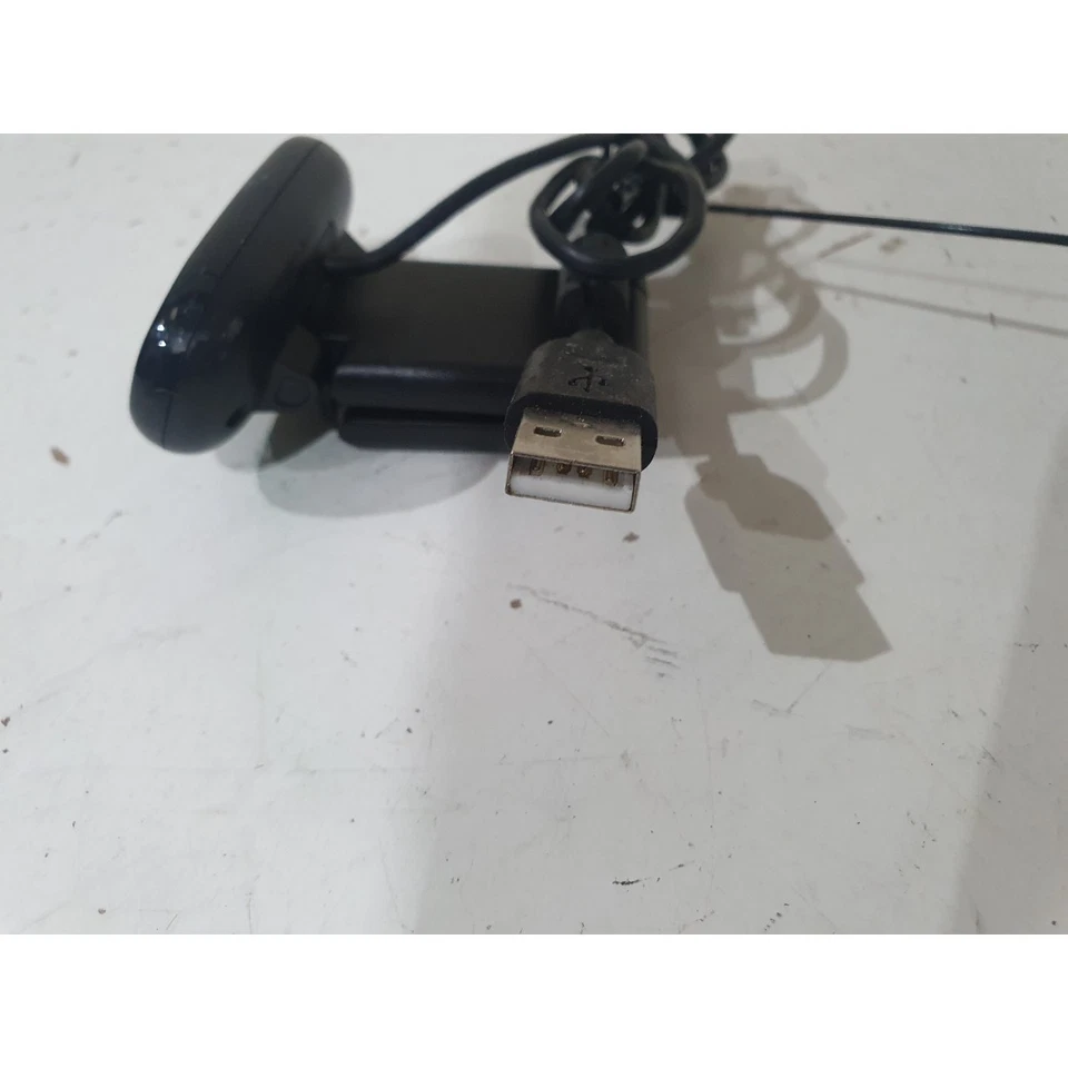 Logitech V-U0026 860-000333 WebCam Black Wired USB Built-in Mic Universal Clip - Image 3 of 4