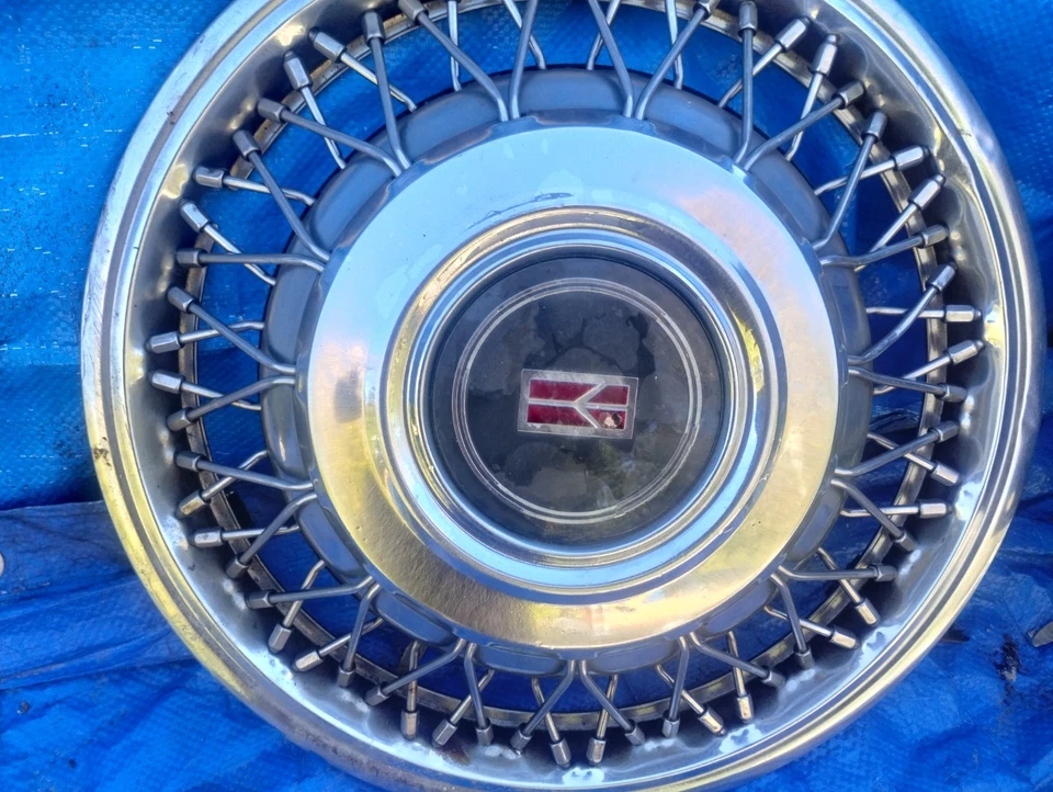 Oldsmobile Delta 88 1989 1990 1991 14" pulgadas cable radios tapacubos cubierta de rueda B Foto 4 de 4