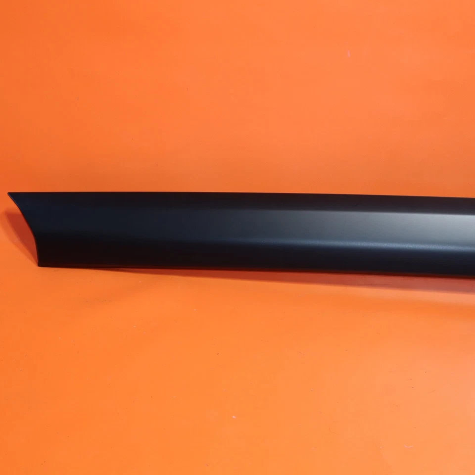 LAND ROVER LR3 LR4 A MOLDURA DE PILAR 2005-2010 2011 2012 2013 2014 2015 LR046853 Foto 2 de 4