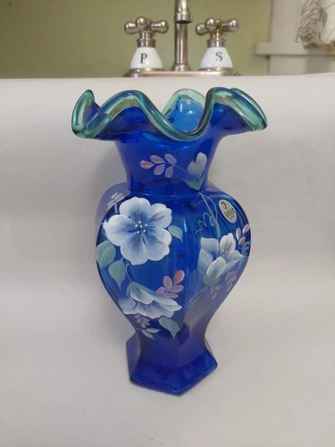 Fenton Glass Hand Painted Bill Fenton 9.75" 1998 Large Vase.  Excellent Cond.
