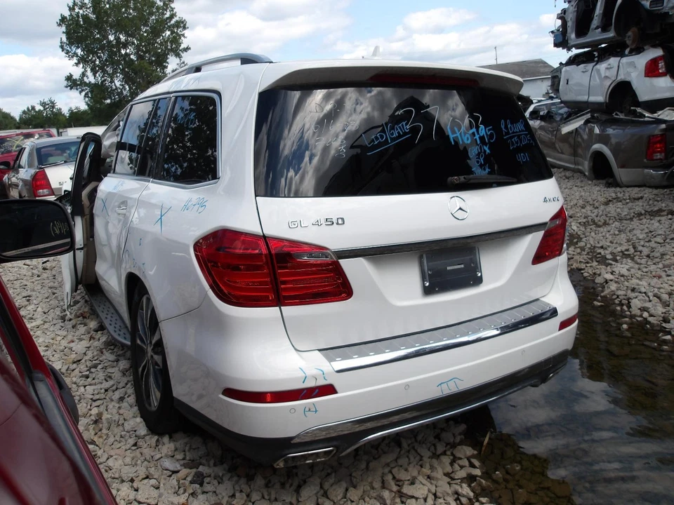 Used Brake Master Cylinder fits: 2014 Mercedes-benz Mercedes gl-class 166 Type M - Image 4 of 4