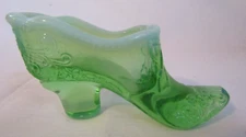 MOSSER OPALESCENT GREEN SCROLL BOW SLIPPER SHOE