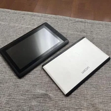 Wacom DTK-1300 Cintiq 13HD Creative Pen Display Tablet Junk From Japan