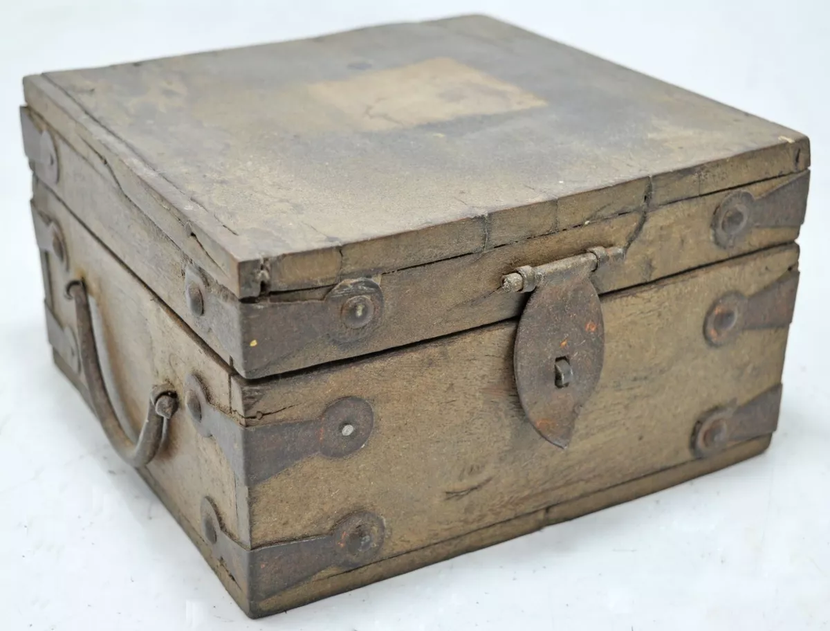 Square storage chest online