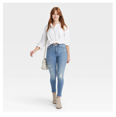 Women's High-Rise Skinny Jeans - Universal Thread, Size 6/28R