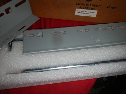 HP 336050-001 KVM Rackmount Rail Kit - NEW IN BOX - Afbeelding 2 van 4