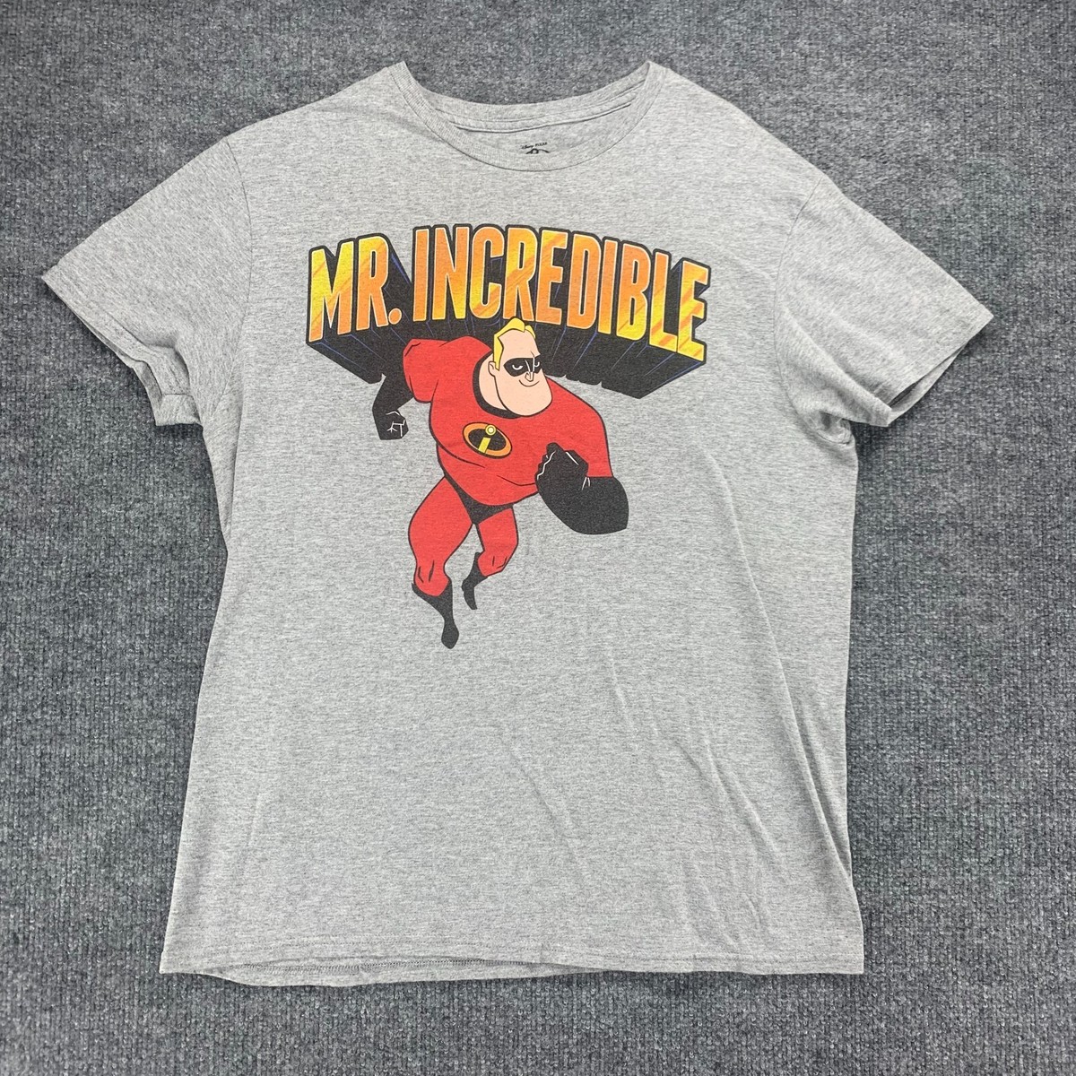 Incredibles Shirt Mens Medium Gray Disney Pixar Graphic Print