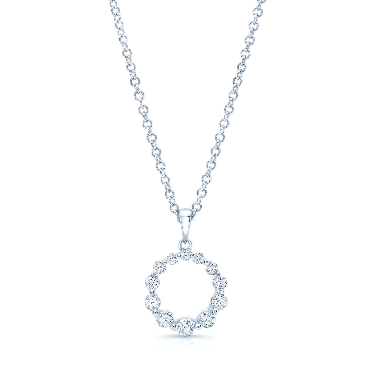 14K White Gold Graduated Diamond Circle Pendant Necklace Round
