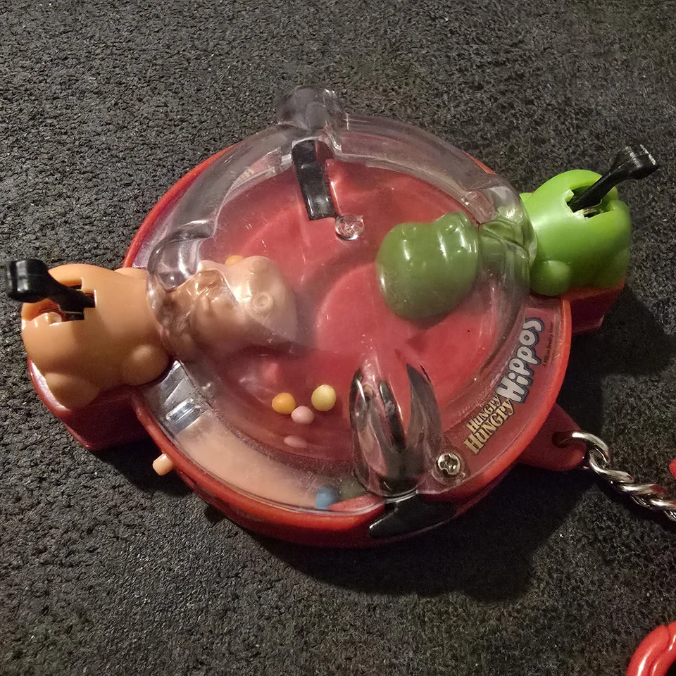 Hasbro Board Game Toy Vintage Keychain Lot of 7 Mouse Trap Operation Perfection - Image 3 of 4