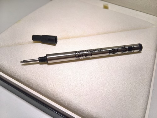 Ultra Rare Montblanc Pen Only Box With Refill Good Condition - Picture 8 of 10