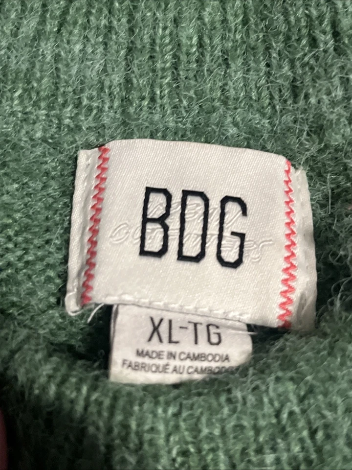 Suéter manga larga BDG Urban Outfitters para hombre x lobo grande Foto 3 de 4