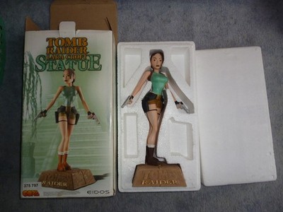 Lara Croft Tomb Raider Statue von Eidos Core Design  1996 Vintage