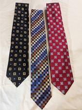 Lot of 3 Necktie Jos A Bank SILK TIE Men's Necktie 3 Ties Geometric Patterns