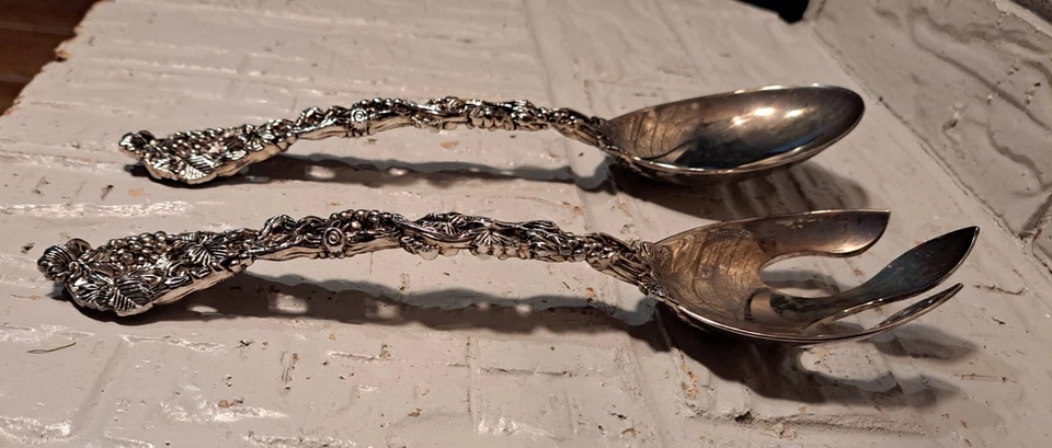 Juego de servir, tenedor y cuchara vintage Godinger plateado con diseño de vid Foto 4 de 4