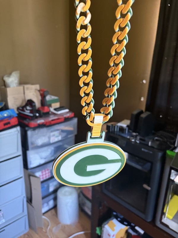 Green Bay Packers Hype Chain 32" Cuban Necklace – Perfect for Football Fans