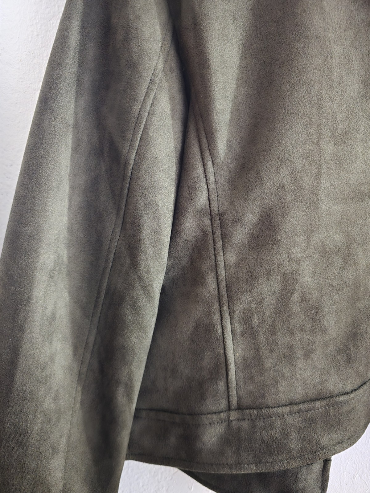 Vigoss Jacket Womens Green Faux Suede Moto Full Zip Asymmetrical Crop Biker  S