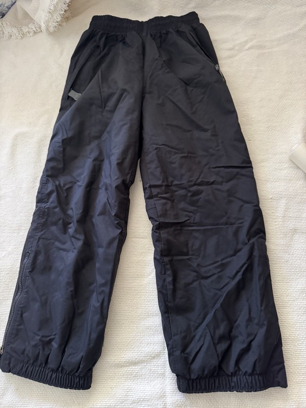 Kids Black Patagonia Snow Pants Size S 7-8 Excellent Condition