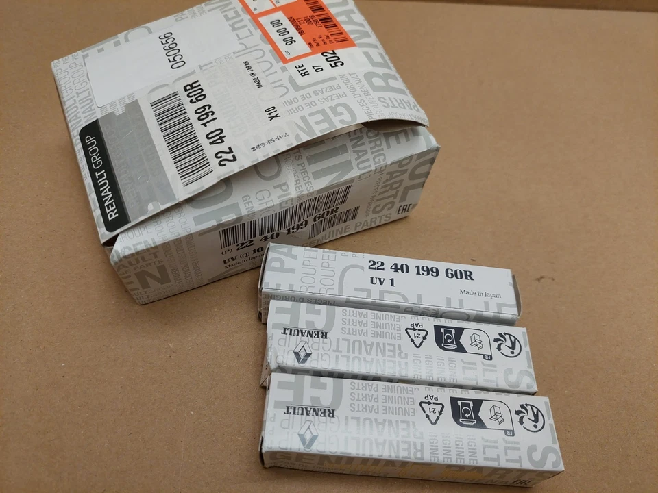 Renault Captur MK2 Spark Plug 224019960R 1.0 TCe Twingo 2020-on Genuine NEW - Image 3 of 3