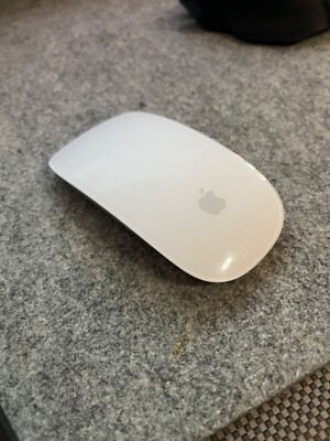 Apple Magic Mouse 2 Wireless Bluetooth White/Silver - A1657 - Tested and working