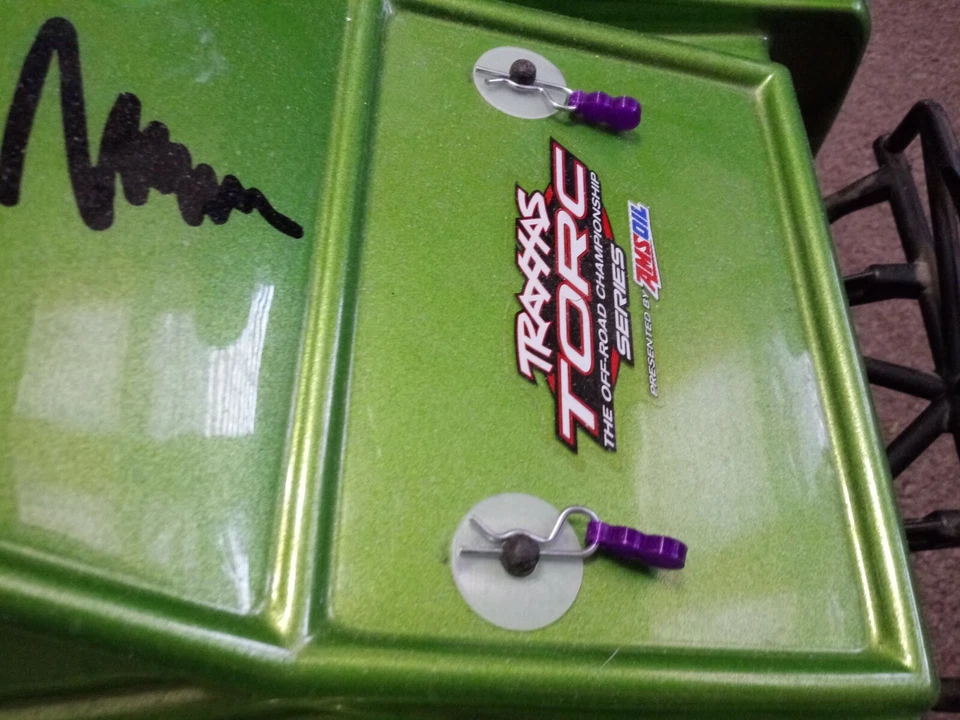 30 1/10TH SCALE RC CAR BODY CLIP PIN PURPLE PULL TABS NO CLIPS INCLUDED - Image 3 of 4