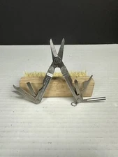 Leatherman Micra multi tool. Pocket Sized