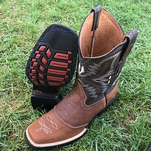 mexican rodeo boots