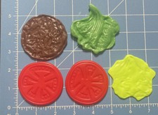 Play Food Lot Burger Patty, Lettuce  Tomatoes